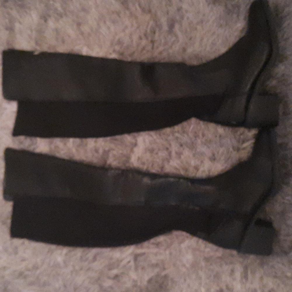 Knee hight boots